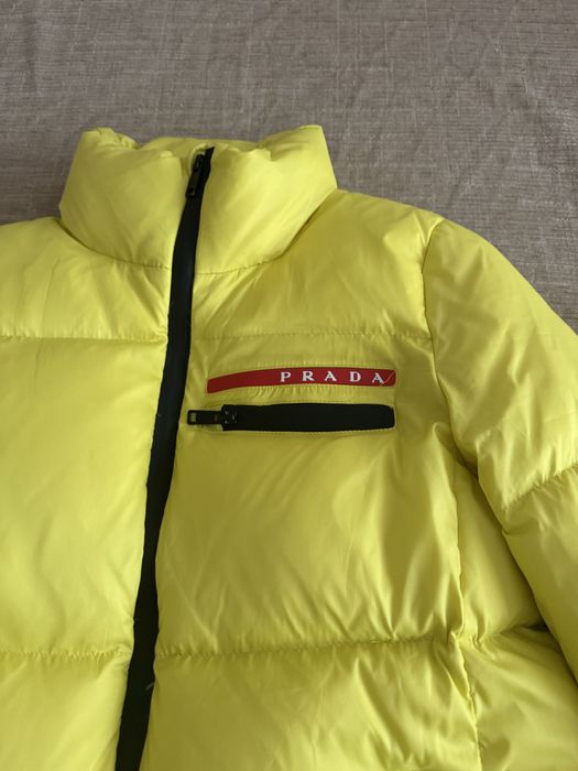 Зимно дамско яке Prada
