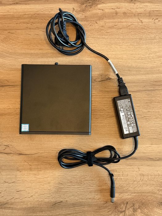 HP ProDesk 600 G4 Desktop Mini | Windows 11 Licențiat | Ultra-Compact & Rapid