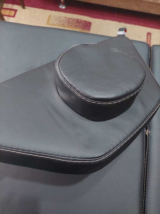 Массажная кушетка