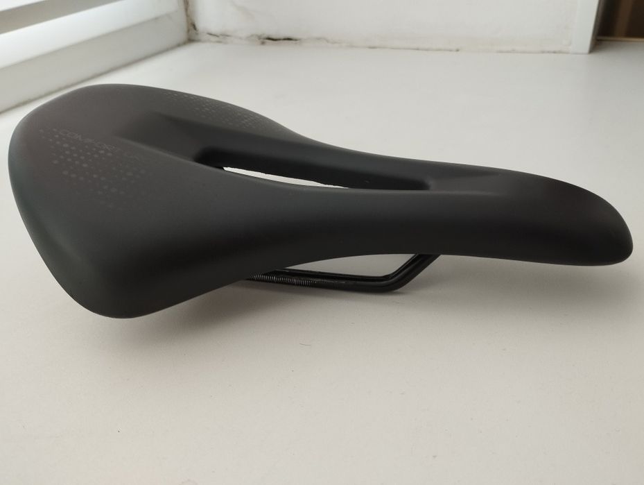 Велосипедное спортивное седло