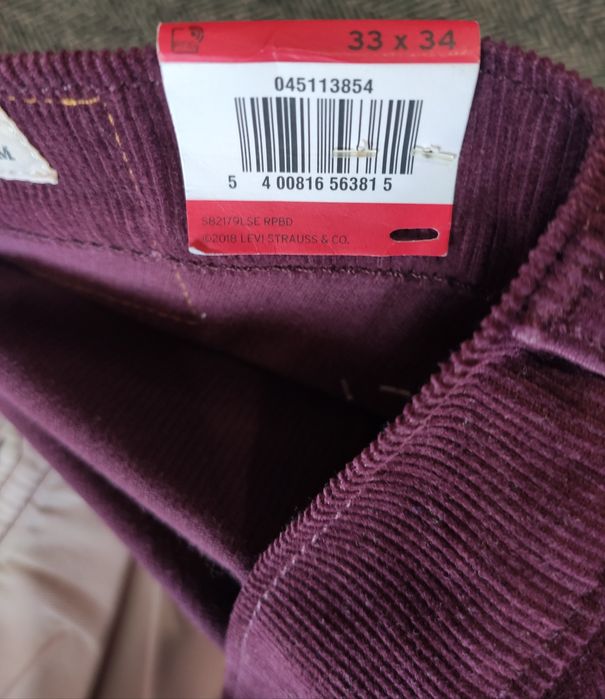 Blugi velur Levi's