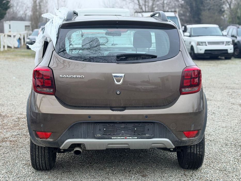 Dacia sandero 0.9 turbo 90cp 36miikm/avariat