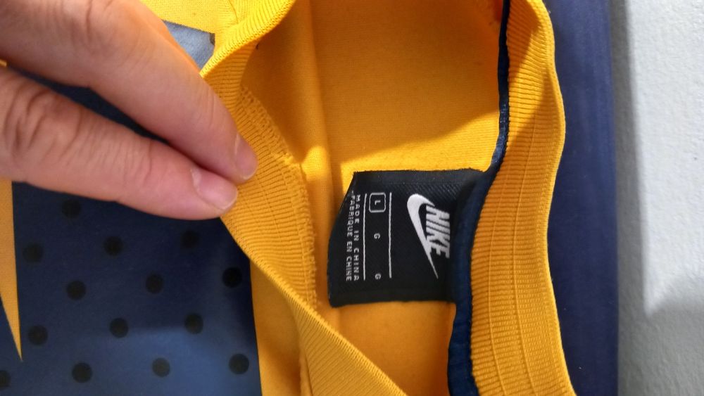 Bluza scurtă cu maneci foarte lungi Nike mar. L