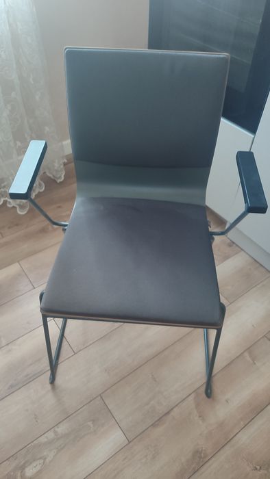 Стулья для кухни. 6 штук.