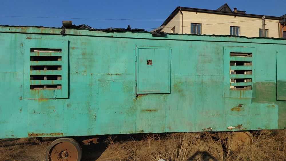 Продам вагончик на колесах