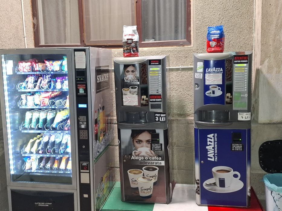 Schimb snack și 2 aparate de cafea stradale