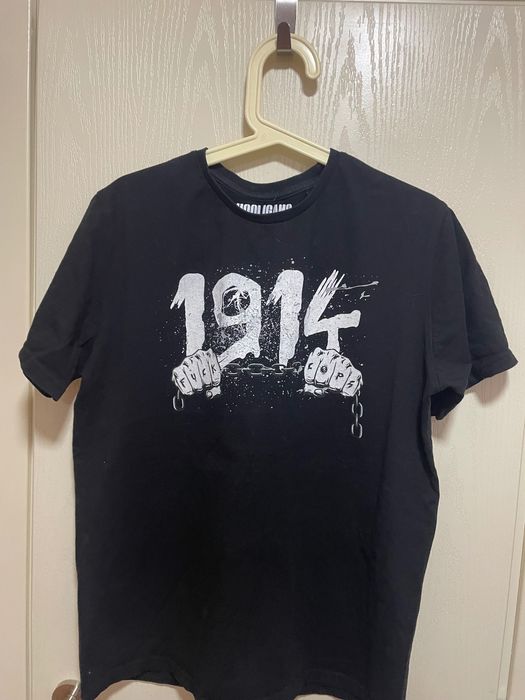 Тениски с щампа на футболен клуб “Левск”