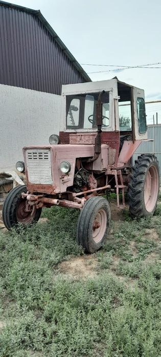 Продам срочно трактор Владиморевец Т25