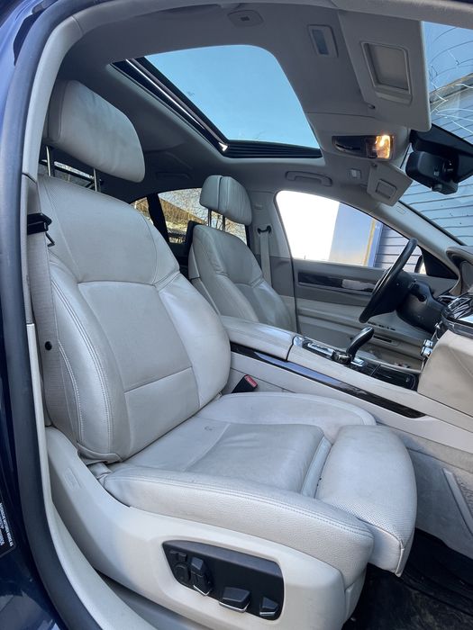 Vand BMW 750d XDrive Full Dotari Avariat Lovit