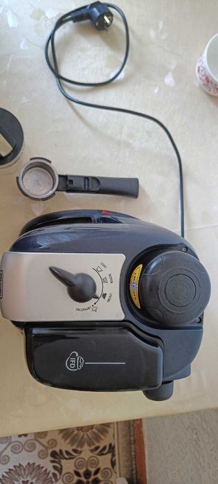 Кофеварка Delonghi EC 9