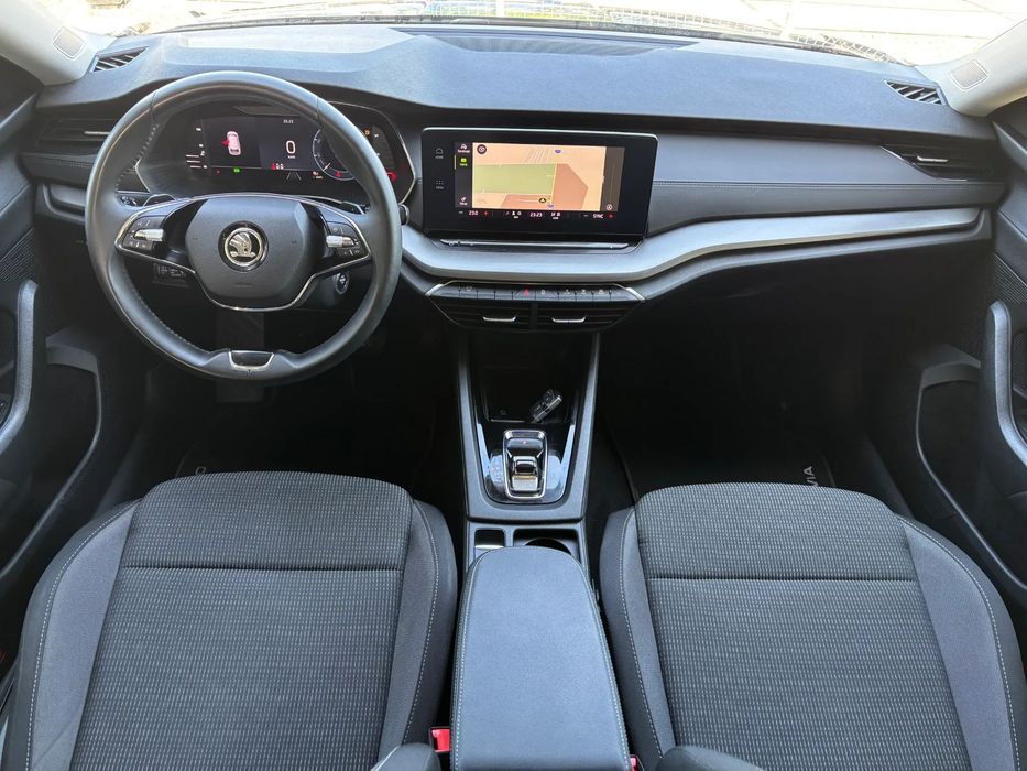 SKODA Octavia 2021 — imagine 4