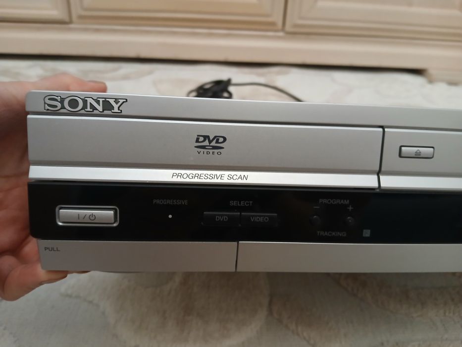 DVD плеер SONI [dvd + видео]