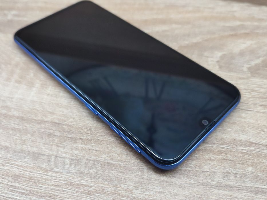 Samsung Galaxy A40 64GB 4GB RAM Blue IMPECABIL CA NOU
