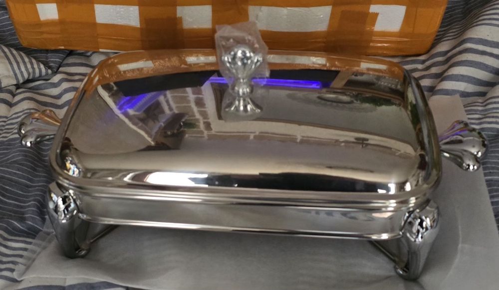 Хромирана тава 2.5l шведска маса затоплещя се барок ретро