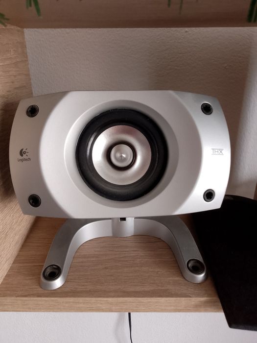 Sistem audio 5.1 Logitech Z5500 Impecabil