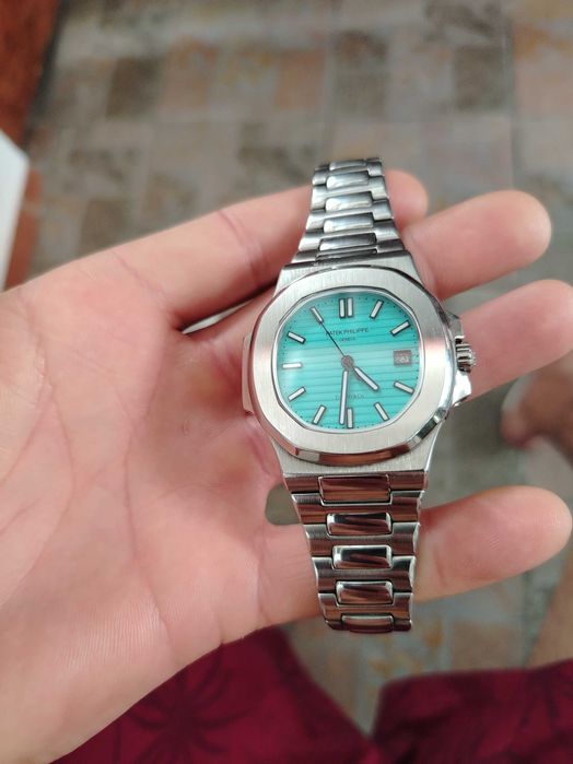 Часовник Patek, Breil