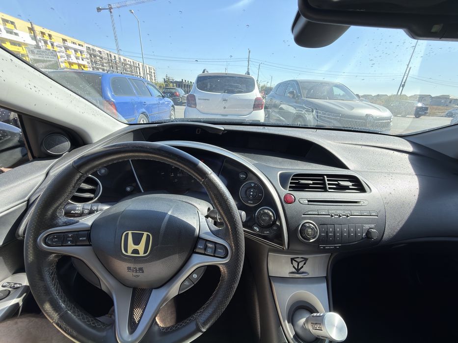 Honda Civic 1.8 i-VTEC