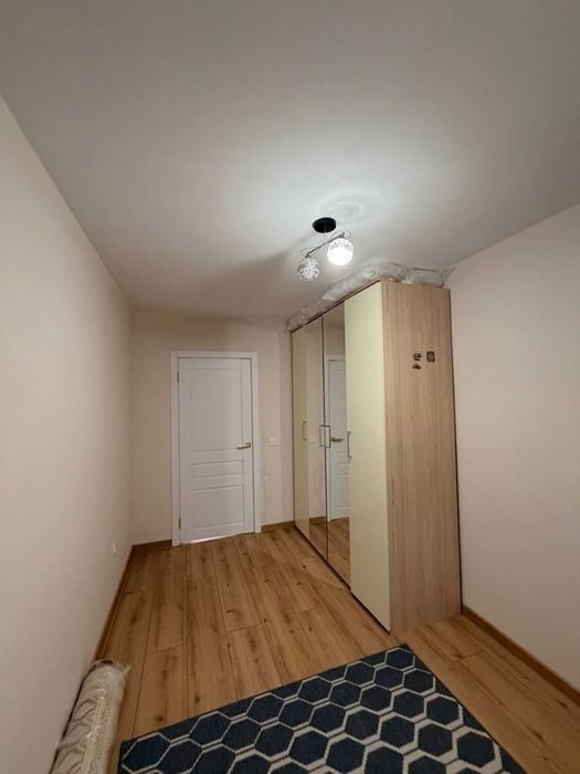 продается 3 ком квартира район Северо Восток