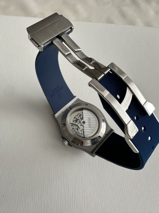 Мужские сасы Hublot