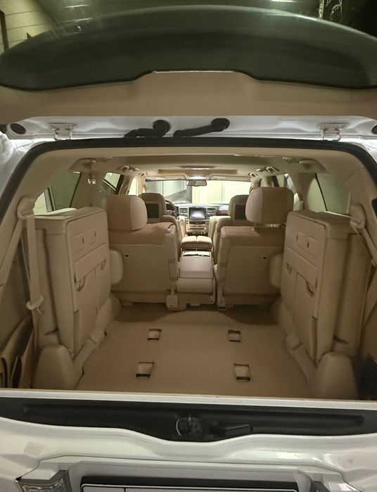 Продается Lexus 570 LX Sport