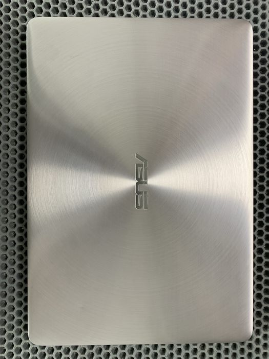 Ультрабук Asus Zenbook. Есть рассрочка.