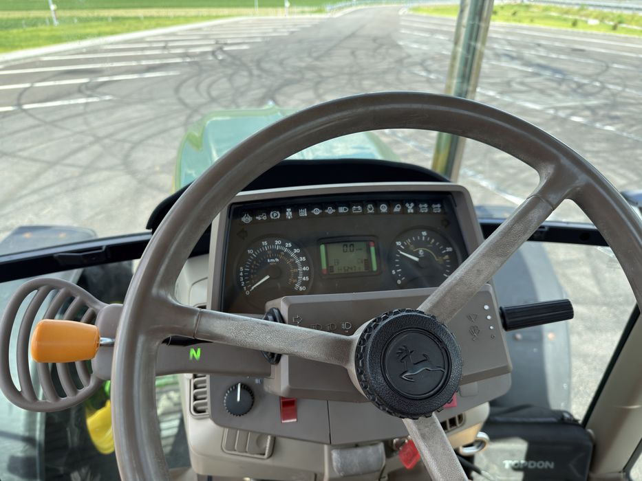 Tractor John Deere 6330 Premium an 2011 PowerQuad Stare impecabila