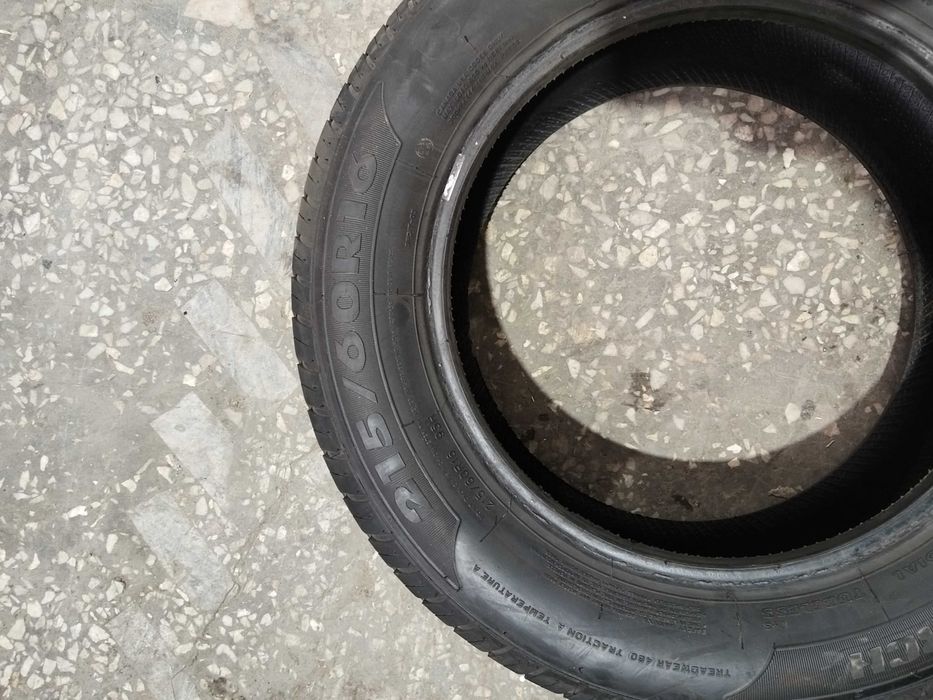 Авто шины 215\60R16