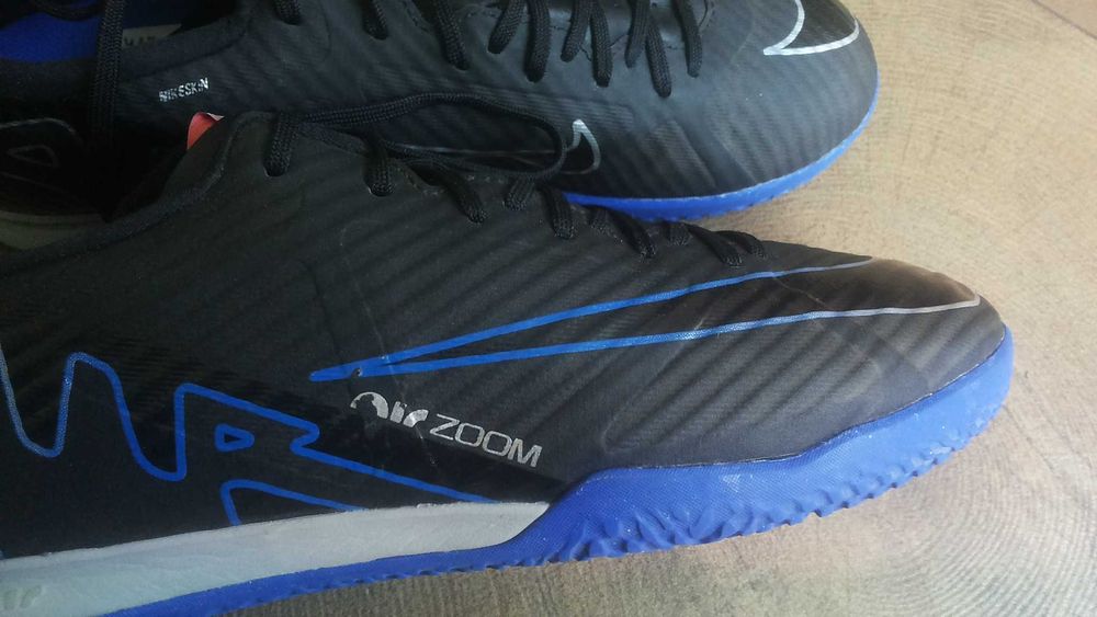 NIKE AIR ZOOM VAPOR 15 Размер EUR 42 обувки 418-14-S