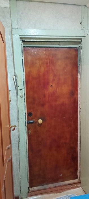 продам 1 ком .квартиру в г.сатпаев