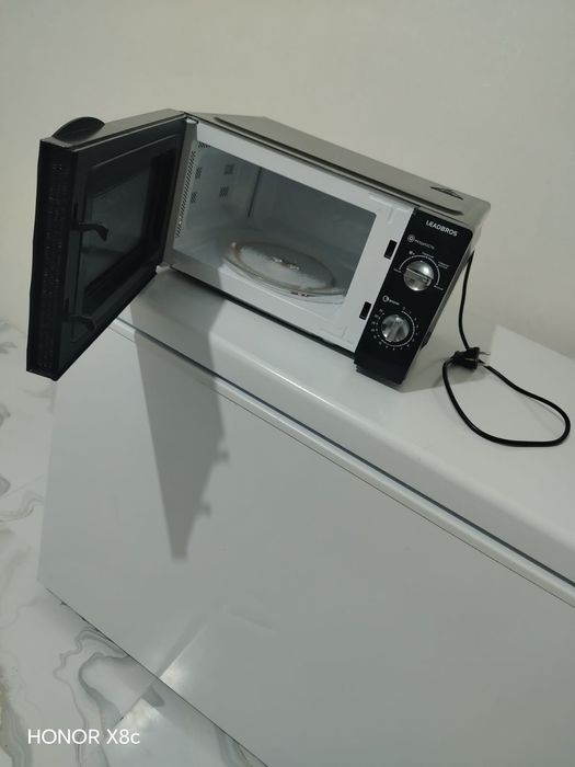 Продам  микроволновка