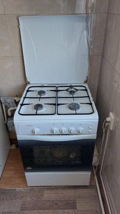 Газовая плита " ГЕФЕСТ "