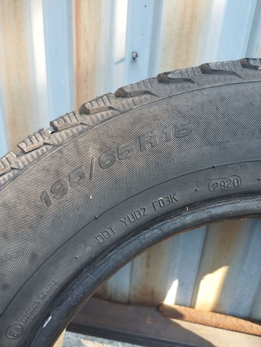 Продам зимнюю резину R15