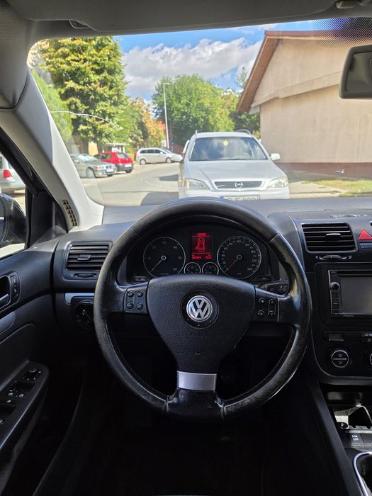 VOLKSWAGEN Jetta 2009 — imagine 3