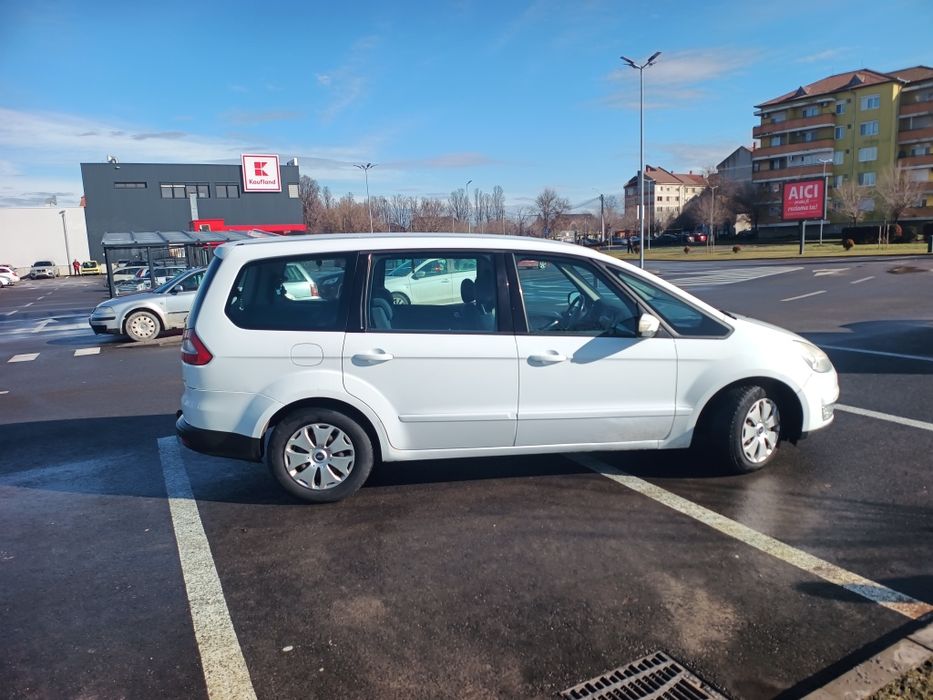 Ford Galaxy an 2007..