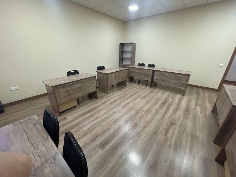 Сдаются в аренду склады и офисы от 926 м²