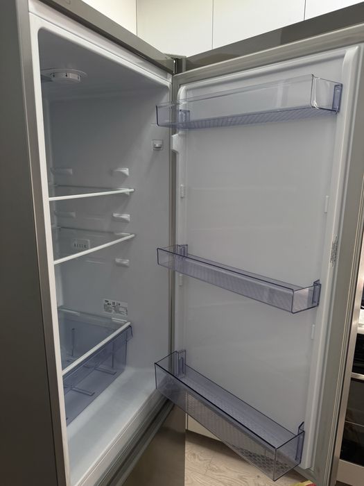 Холодильник beko