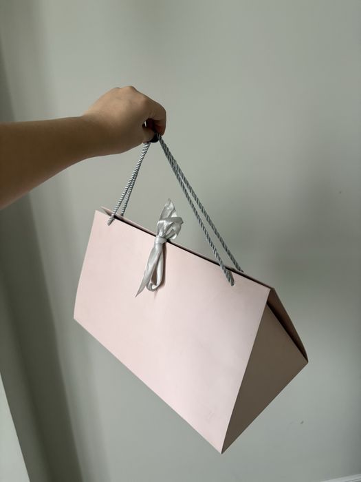 Оригинальная коробка для подарка