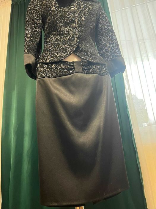 Compleu cu fusta si sacou Mizar