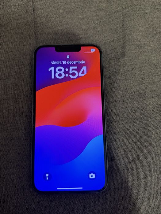 Vand sau schimb iphone 14 128gb