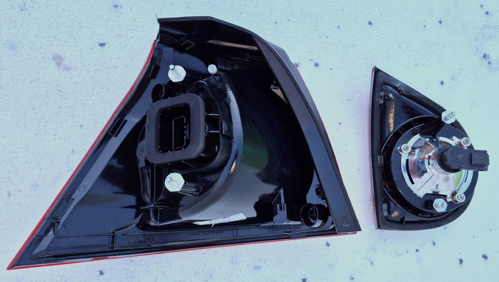 Stopuri Originale VW Golf 5 GTI Edition 30 - Dark Cherry