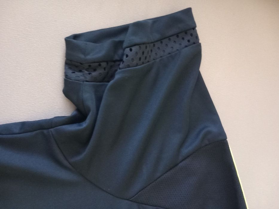 Оригинална фанела на Фенербахче ,размер-М