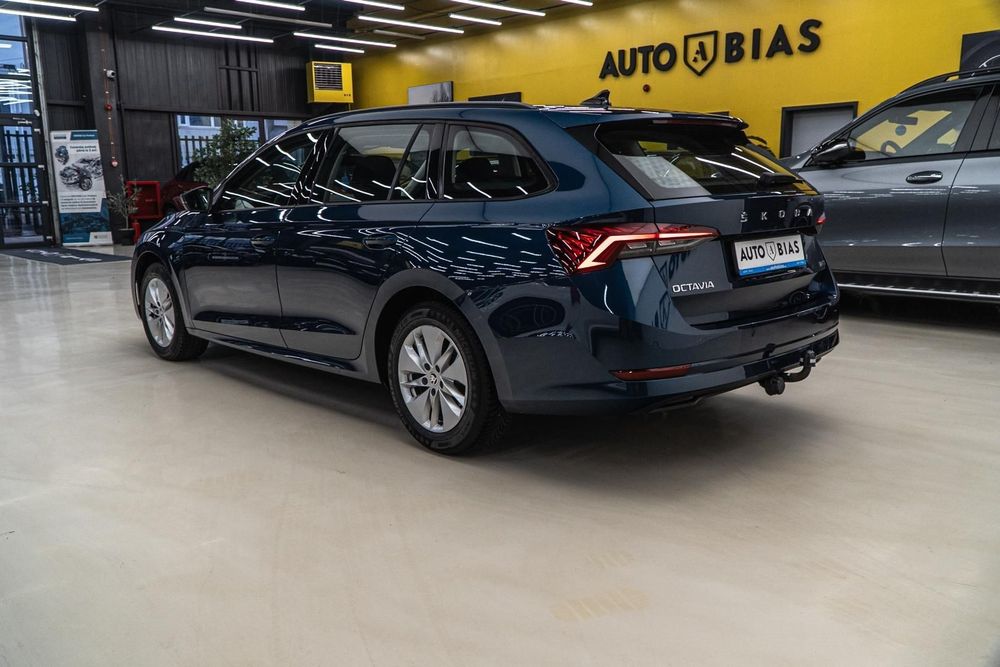 SKODA Octavia 2021 — imagine 5
