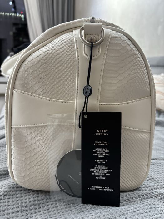 Small town kid bag