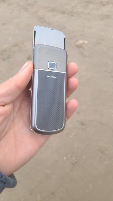 Nokia 88 00 carbon.
