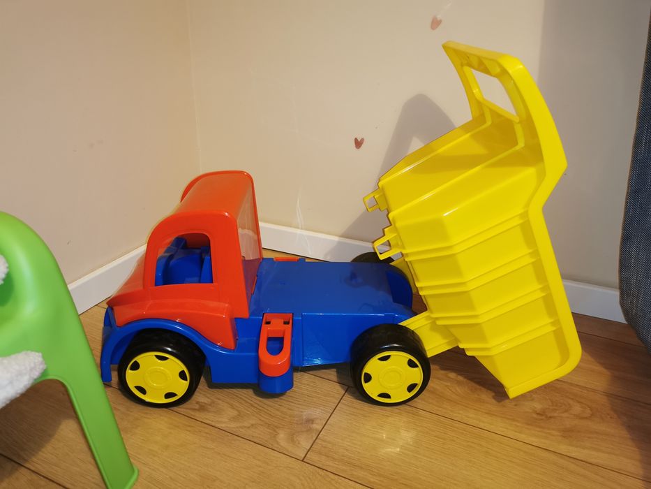 Camion dimensiune mare