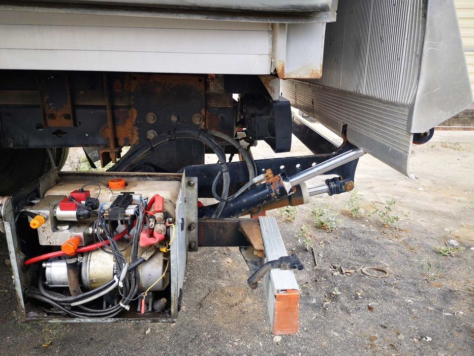 Гидроподьемник DHOLLANDIA