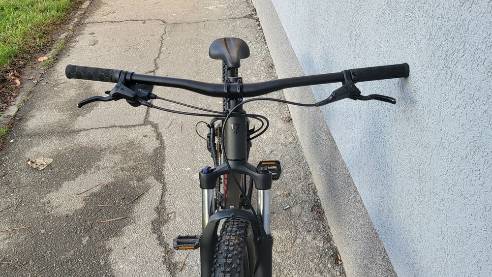 Vând mtb trek  marlin 5