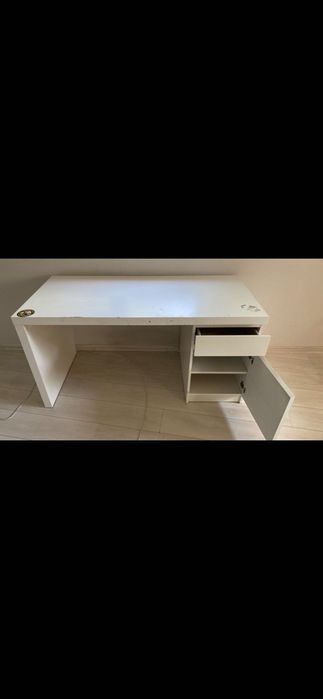 Стол и Бюро използвани-35€