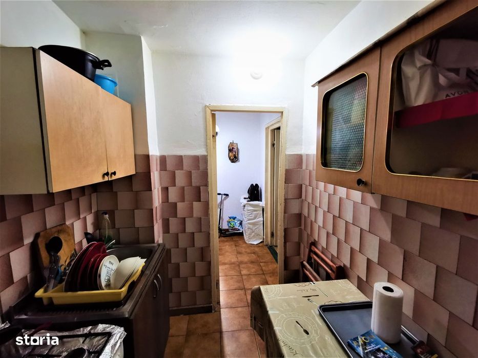 Apartament 3 camere | 49.000 € | Bazinul de Înot | Șarpantă