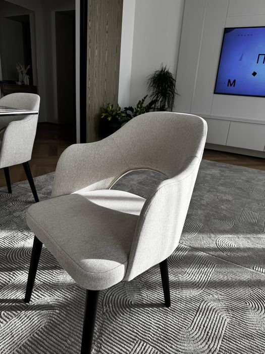 Моаморный стол новый